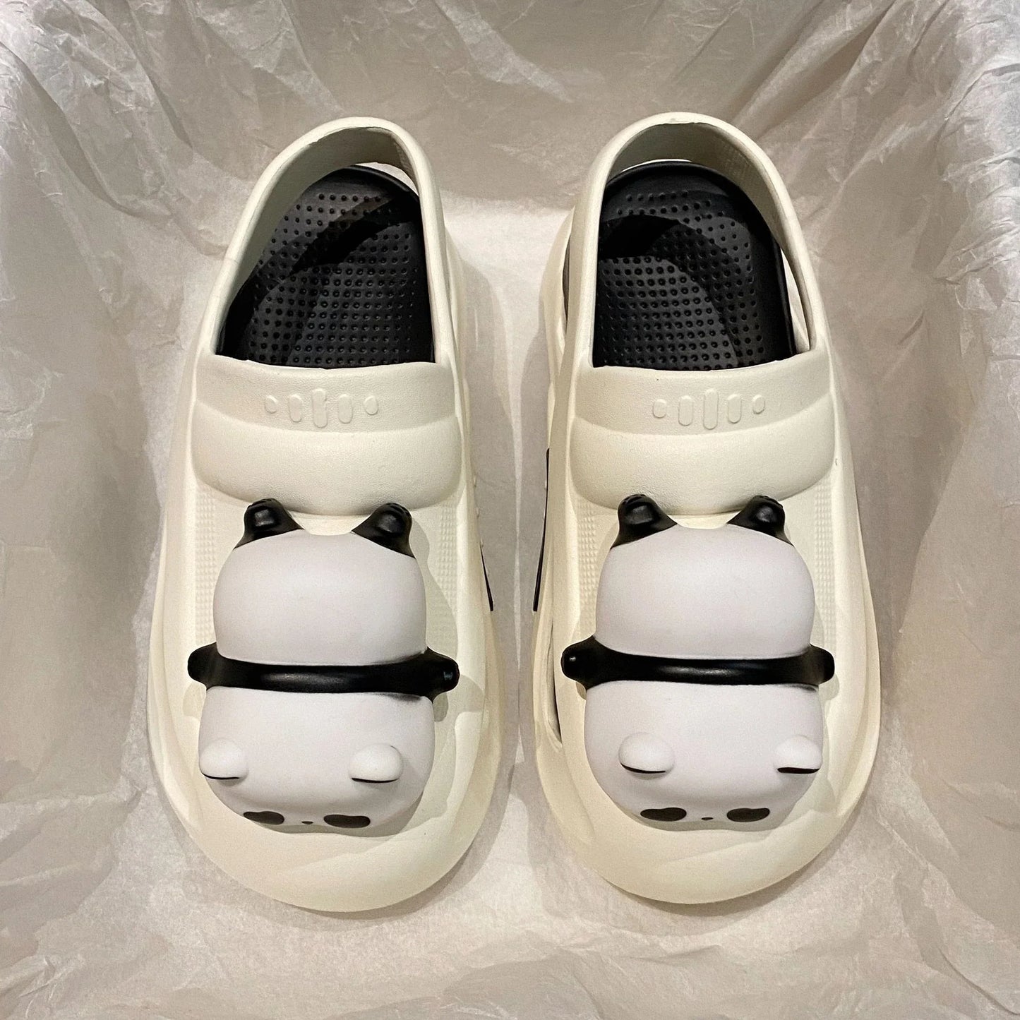 Cute panda-themed summer sandals with lamps, available in multiple colors and sizes for a comfortable, stylish, and fun summer look