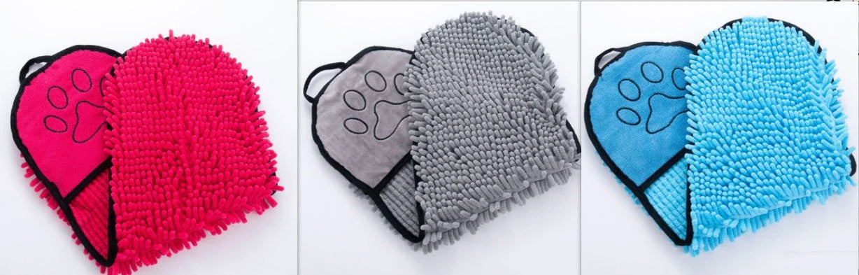 Premium pet towels made with super-absorbent chenille fibers for quick drying and convenient cleanup