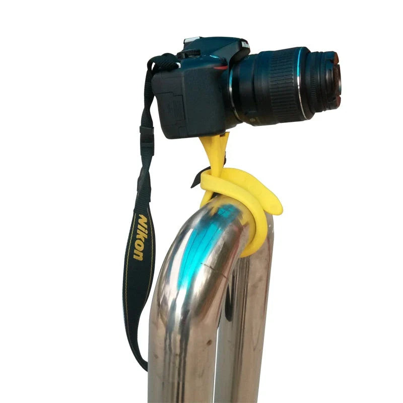 Flexible octopus-inspired mobile phone holder with adjustable tentacles and Bluetooth remote control for stable, high-quality mobile photography and videography