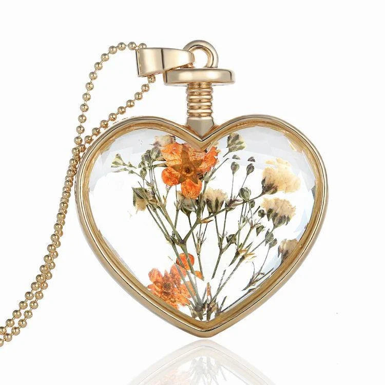 Elegant Floral Pendant Necklace: Unique Dried Flower Charm on Gold-Tone Chain