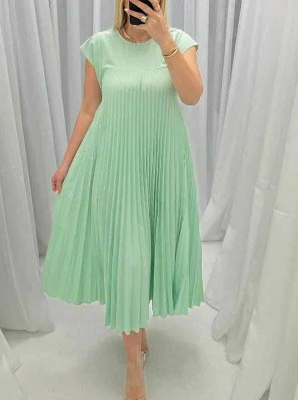 Elegant pleated high-waist long dress in a variety of classic and on-trend colours