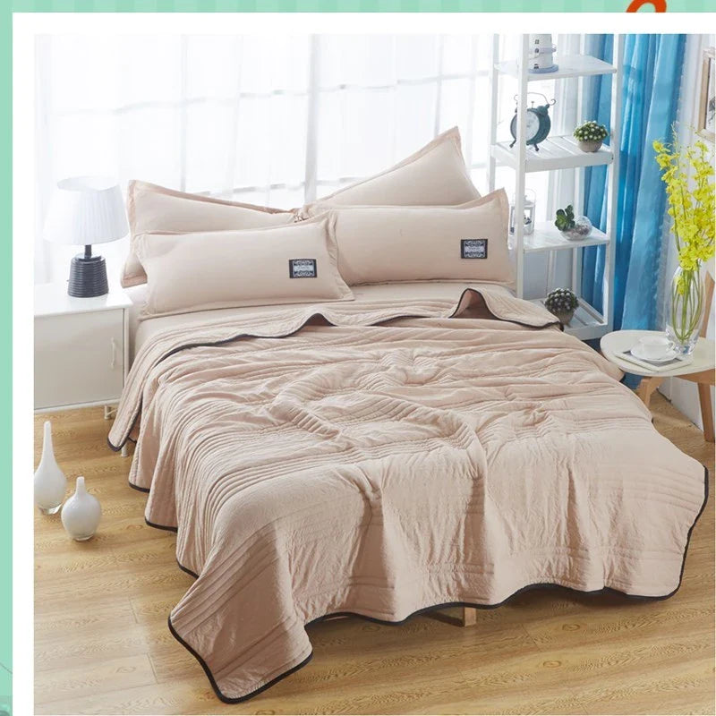 Premium all-season cooling comforter with soft, breathable fabric and plush fill for comfortable sleep