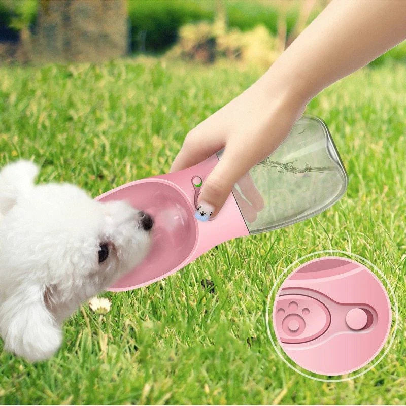 Durable, leak-proof pet water bottle with one-touch button for easy, mess-free hydration on the go