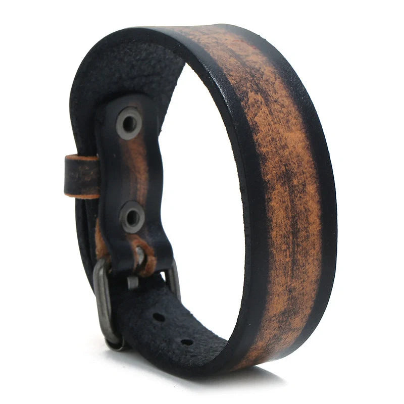 Punk style adjustable genuine leather bracelet for men with geometric buckle