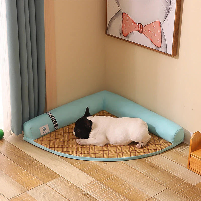 Cooling mats for pets made of breathable bamboo fiber and polypropylene cotton, available in various colors and sizes.
