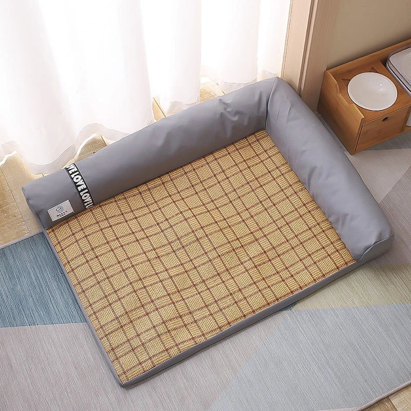 Cooling mats for pets made of breathable bamboo fiber and polypropylene cotton, available in various colors and sizes.