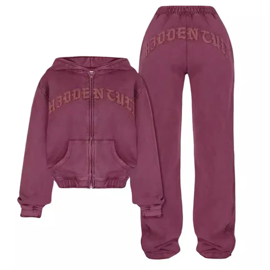 Stylish athleisure set featuring a zip-up sweatshirt with 3D pattern and comfortable drawstring pants in various colors