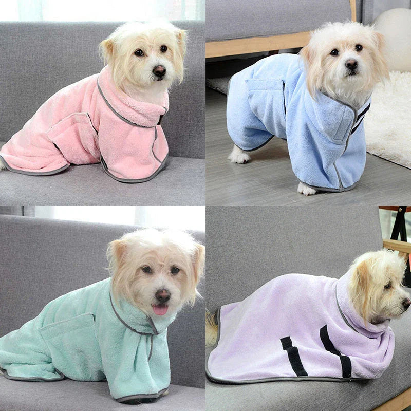 Plush, absorbent dog bathrobes in various colors and sizes to quickly dry pets after baths or outdoor activities