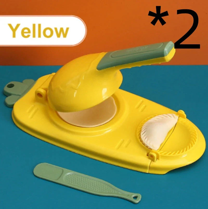 Ergonomic dumpling press tool made of food-grade plastic for easy and convenient homemade dumplings