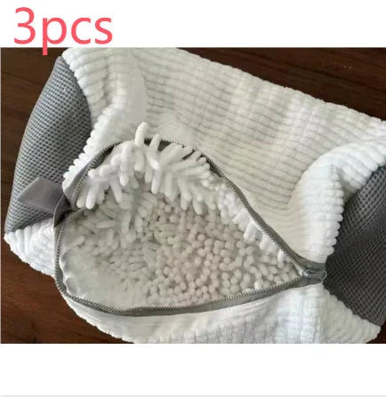 Durable shoe washing bag made of high-quality chenille fabric for effortless machine cleaning of sneakers, tennis shoes, and other washable footwear