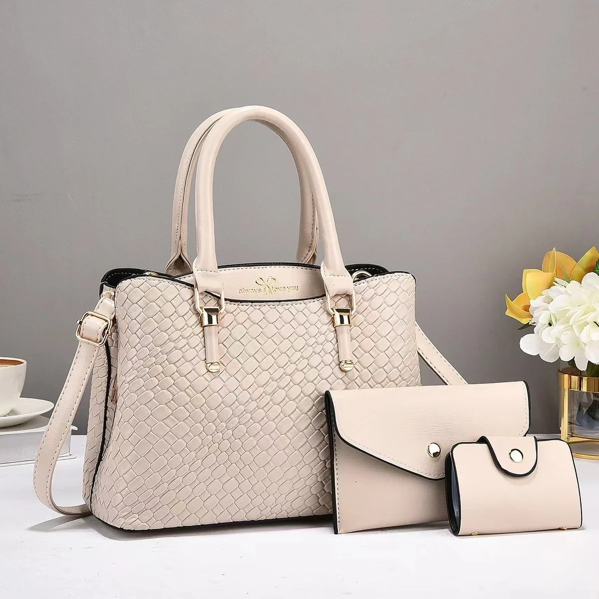 Retro woven three-piece shoulder bag set in various colours, showcasing large capacity and stylish design.