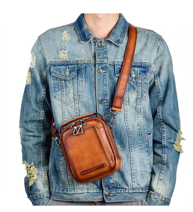Cowhide Retro Casual Men's Messenger Bag in black with a classic, stylish design