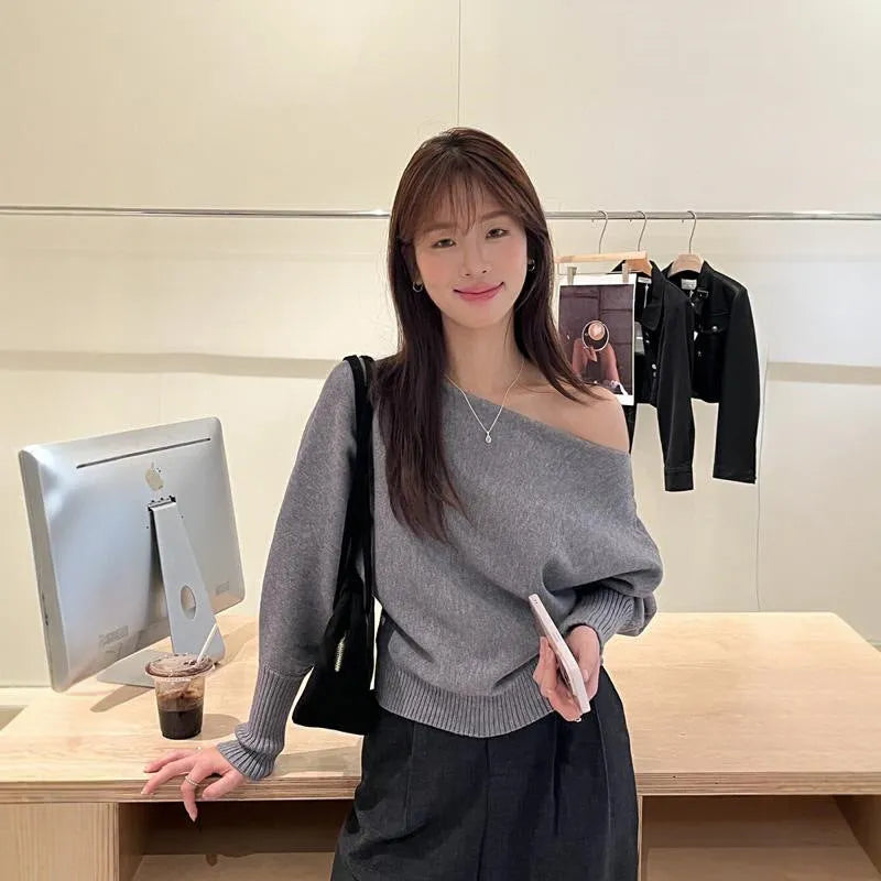 Women's long sleeve viscose pullover blouse in free size shown in one of seven colours.