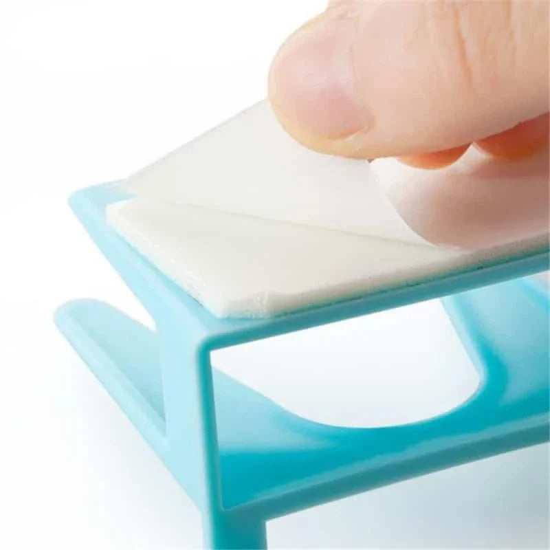 Plastic Kitchen Pot Cover Shell in white - a versatile and durable accessory for your kitchen