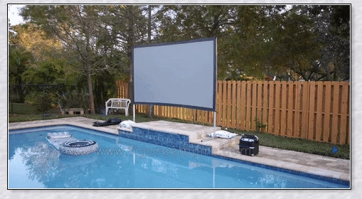 Portable 150-inch outdoor movie projector screen with matte white surface for clear projection and wide viewing angles