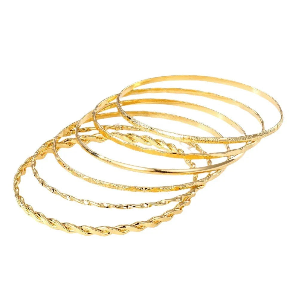 Bohemian Metal Chain Bracelet Set for Women in Gold Geometric Design