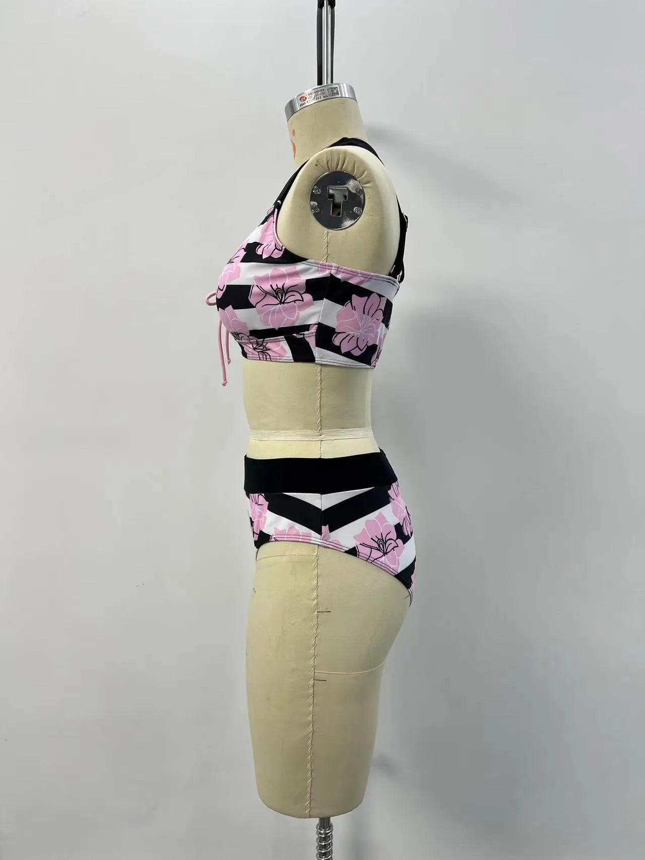 Black women's printed bikini with belly covered slimming design for swimming