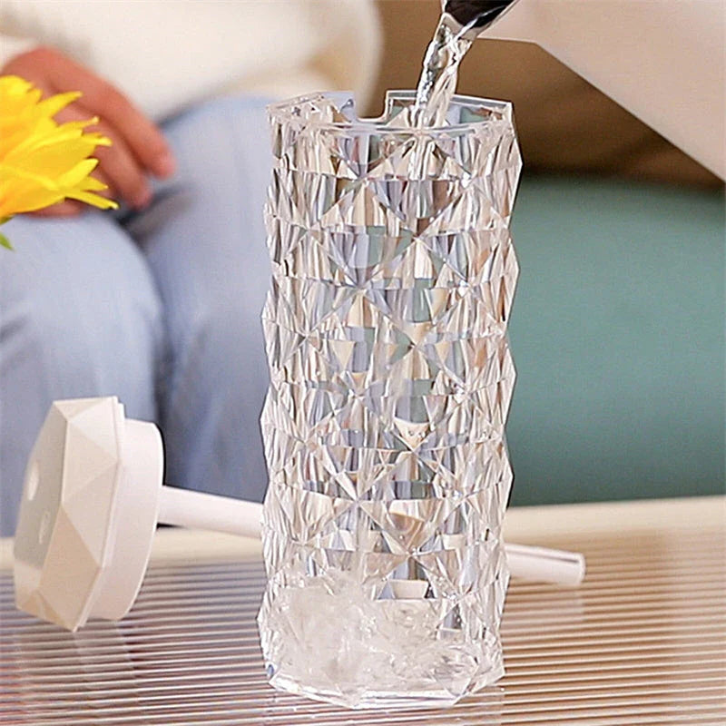 Crystal-like lamp humidifier with adjustable mist and lighting for a soothing, relaxing atmosphere
