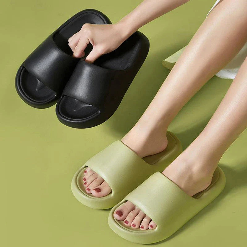 Stylish and Comfortable EVA Foam House Slippers for Indoor Use