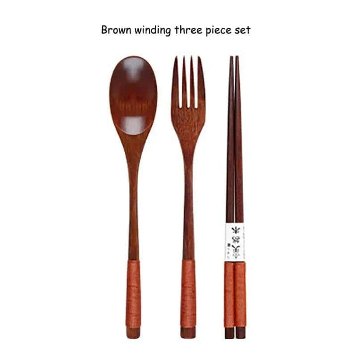 A portable wooden cutlery set with a coordinating cloth bag, perfect for outdoor dining and travel.