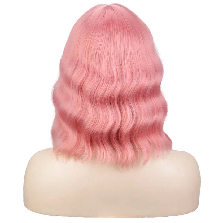 A short, curly wig with a water ripple effect inspired by European and American styles