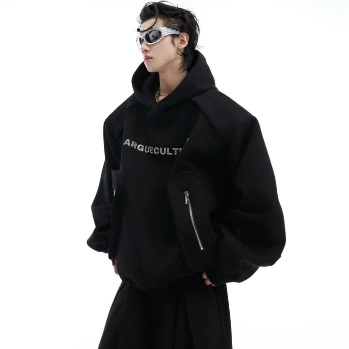 A cosy, hooded pullover sweater for men, featuring front pockets and a classic British-inspired design.
