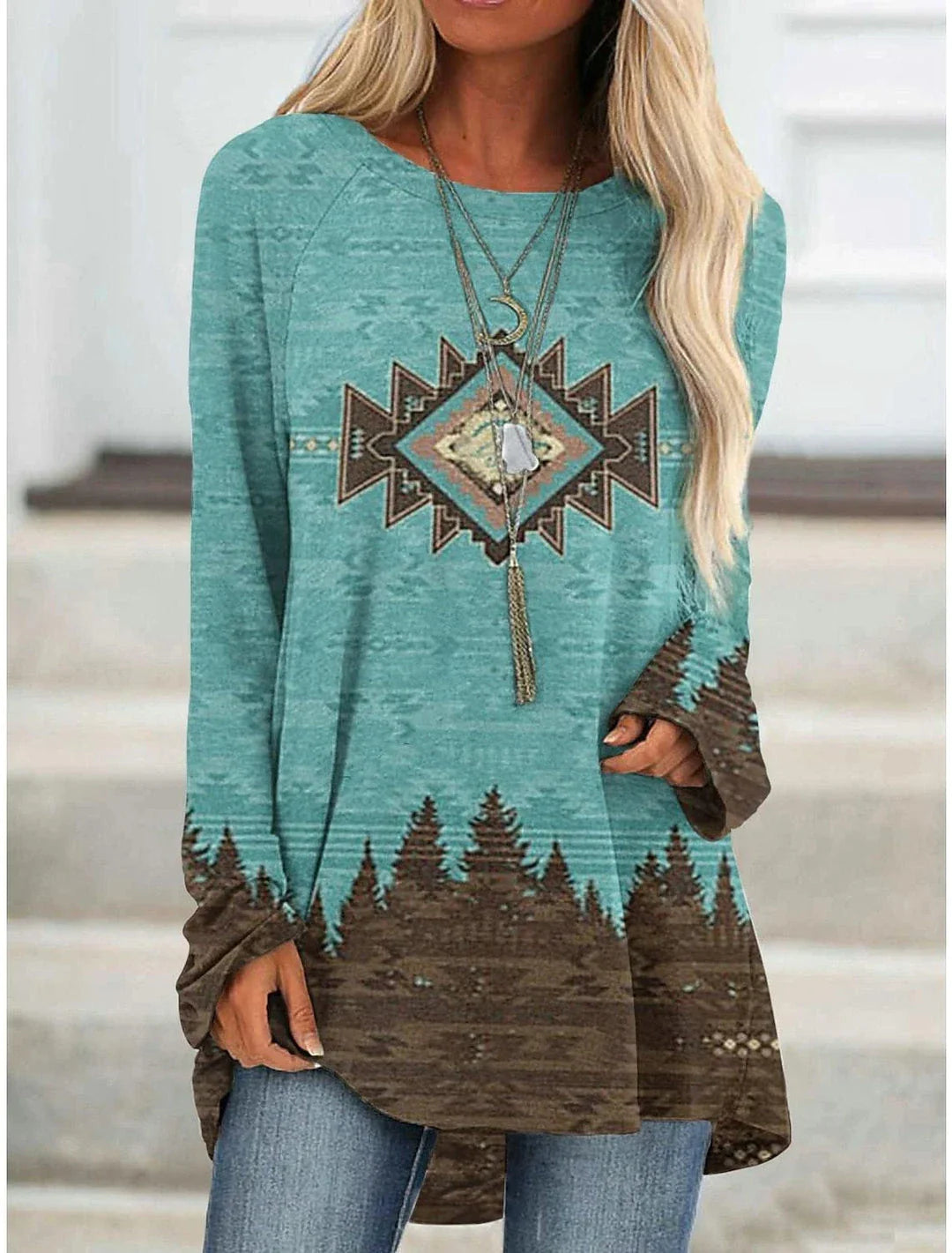 A long t-shirt dress in a retro ethnic style, featuring a round neckline and mid-waist silhouette for a flattering fit.