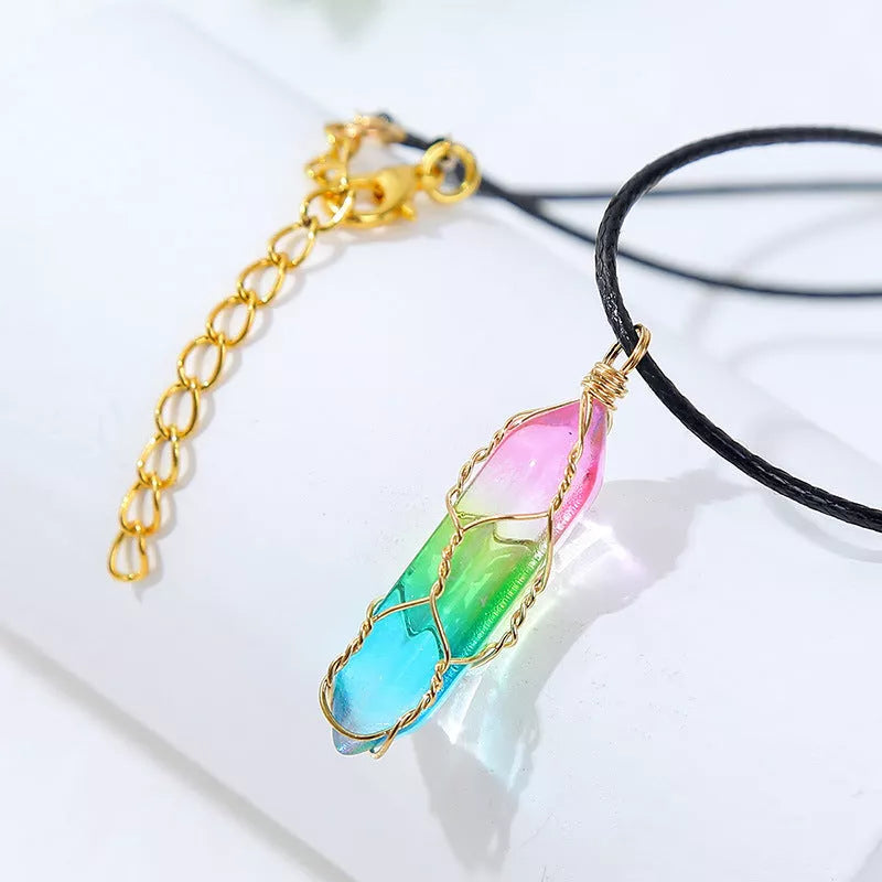 Women's Transparent Geometric Diamond Crystal Necklace with sparkling crystals