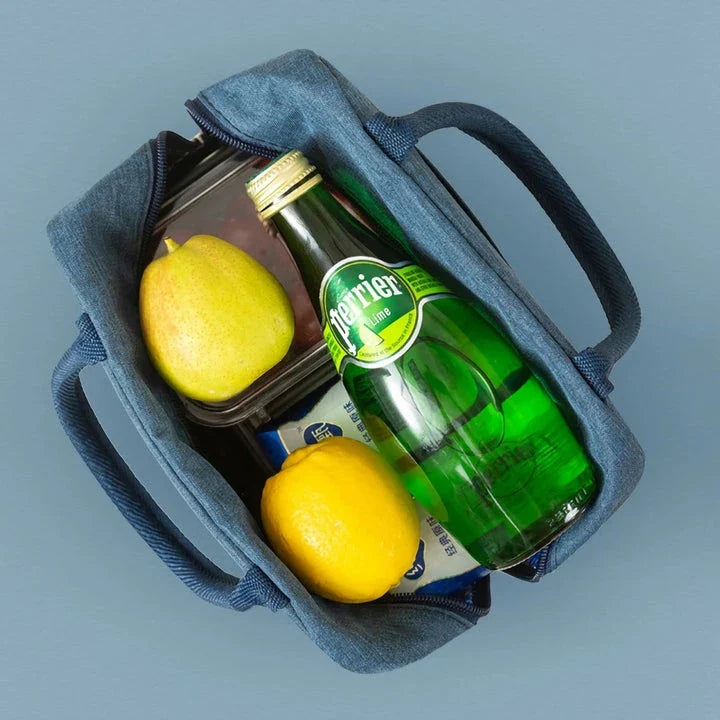 Portable Thermal Lunch Bag made of high-quality cationic oxford cloth, designed to keep food and drinks at the perfect temperature for hours