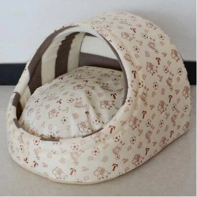 Cosy, washable dog kennel in various sizes and colours, providing a comfortable and durable retreat for pet owners