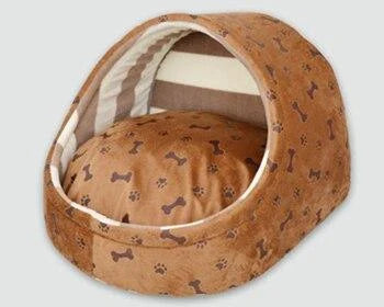Cosy, washable dog kennel in various sizes and colours, providing a comfortable and durable retreat for pet owners