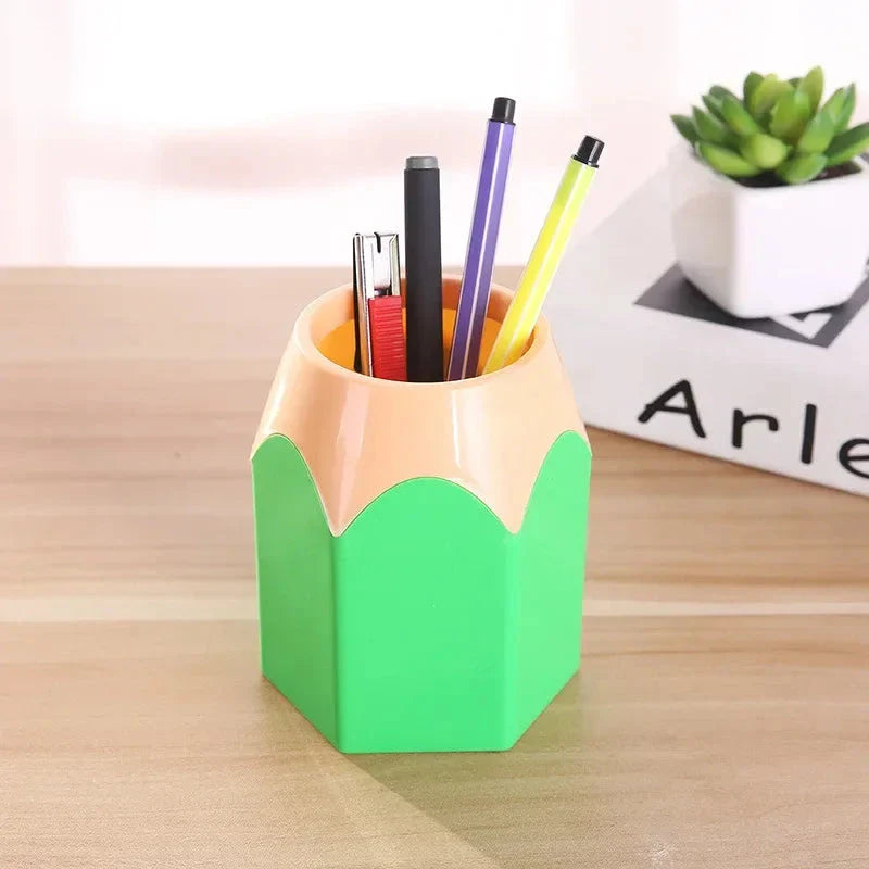 A stylish and functional desk organiser made from high-quality materials, designed to store pens, pencils, makeup brushes, and other office supplies.