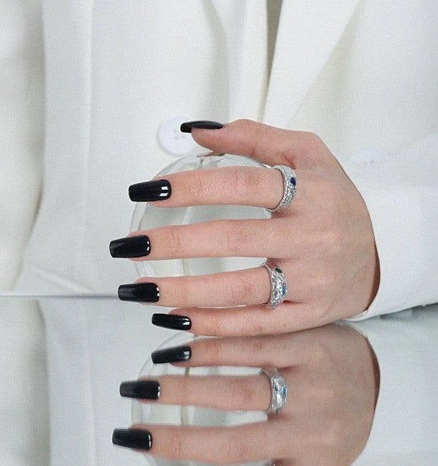 Fashion Micro Set Zircon Texture Ring in Sterling Silver with Captivating Zircon Inlay
