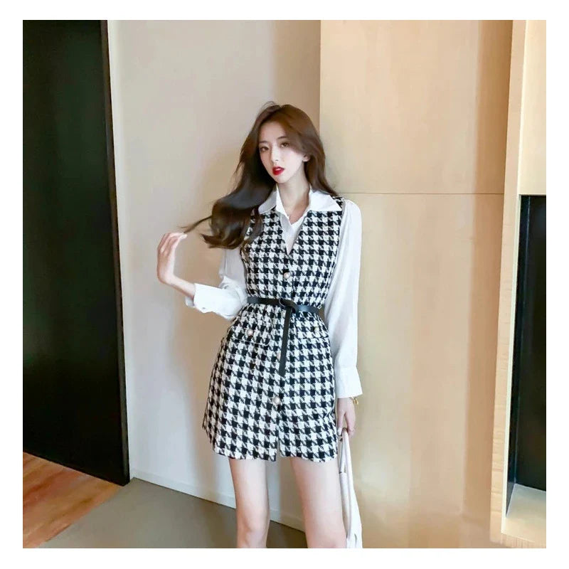 Lightly Cooked Temperament Yujie Fried Street Small Incense Wind Vest Two-Piece Suit in a check pattern, featuring a high-waisted skirt and a vest top