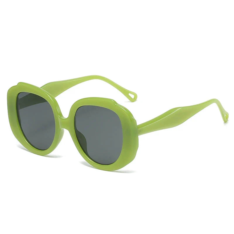 Oversize oval sunglasses for women with gradient candy-coloured lenses and chic oversized frames