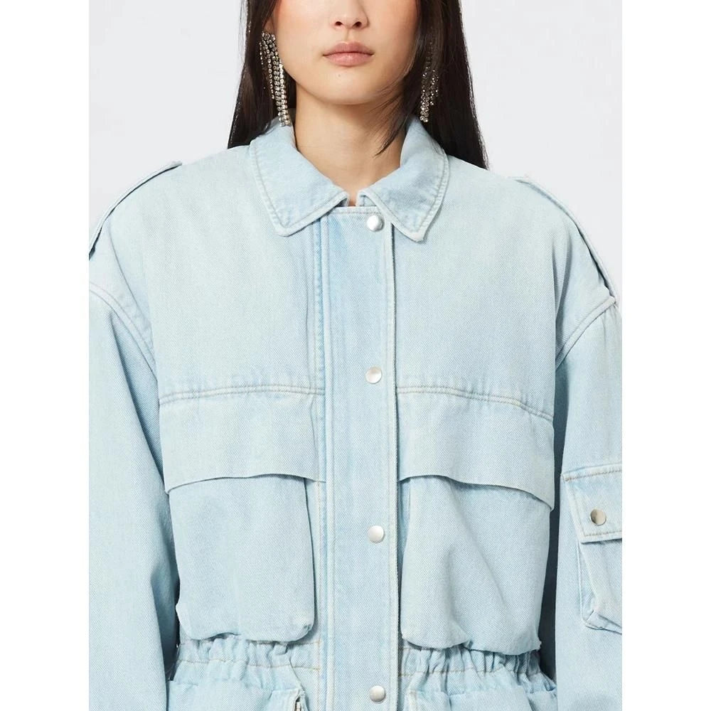 Chic patchwork denim jacket with practical pockets and button details, perfect for casual and semi-formal occasions.