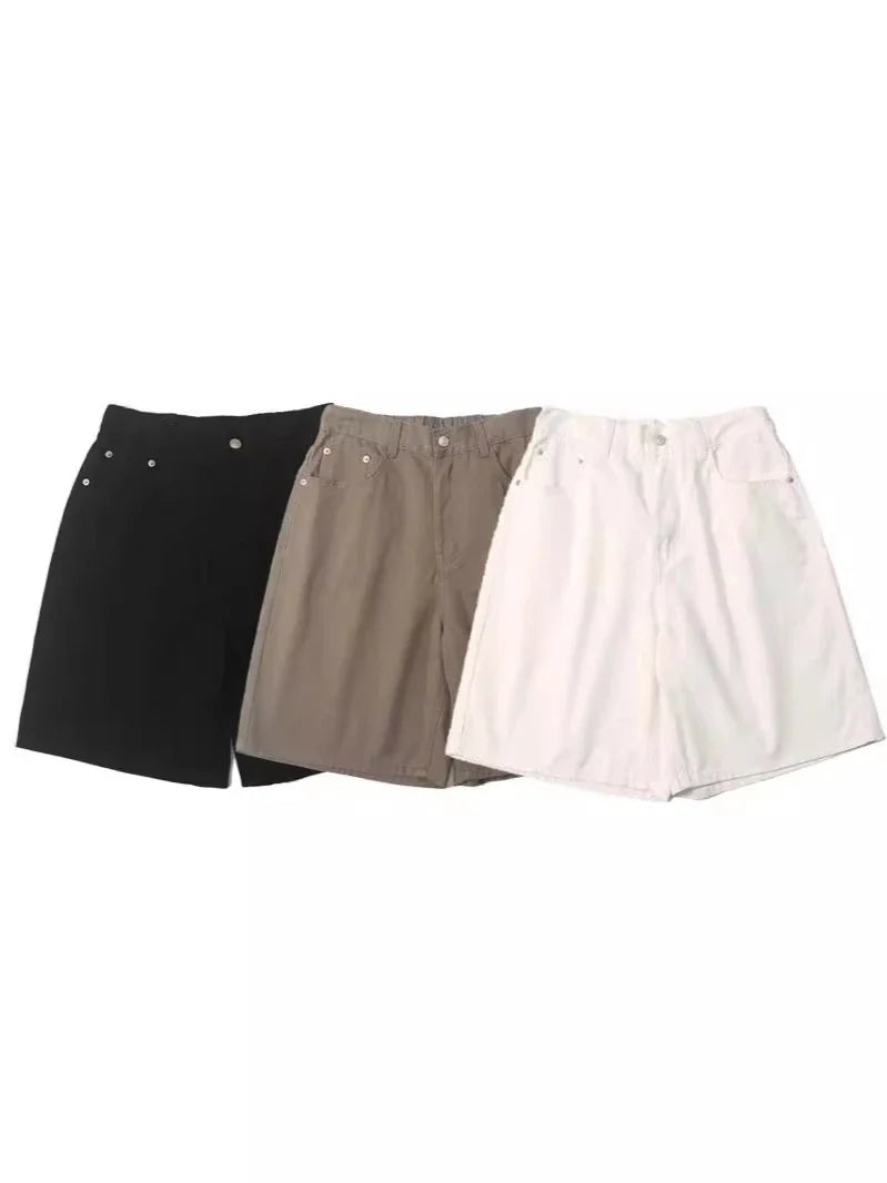 Niche Couple All-Match Simple Leisure Shorts in a range of classic colours, made with premium cotton for superior comfort and style.