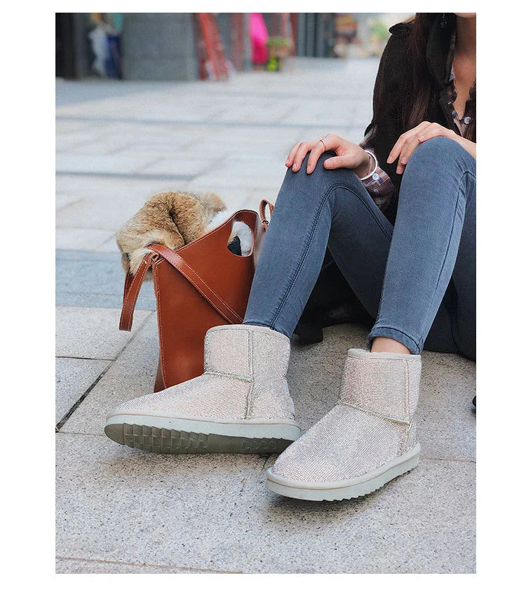 Rhinestone-embellished snow boots for women with durable rubber soles and warm insulation