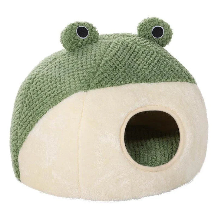 Cosy and whimsical pet bed in frog-inspired design for small cats and dogs