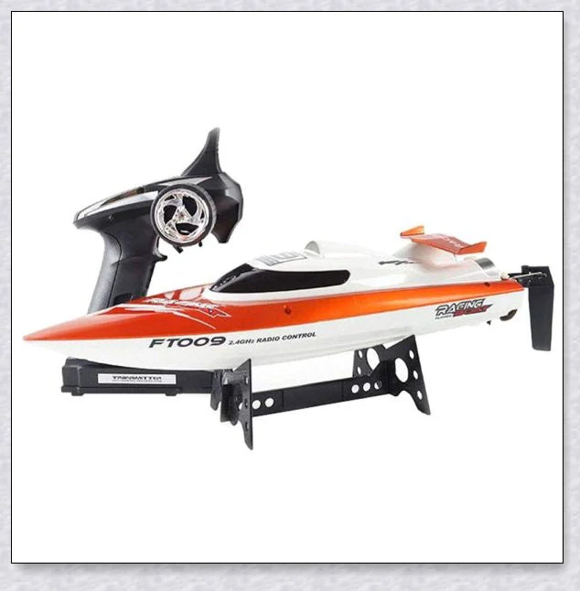RC Speed Turbo Racing Boat - High-speed remote-controlled boat with sleek design and powerful performance