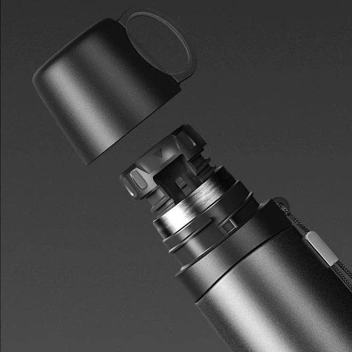 Premium business thermos with cup, made of stainless steel for long-lasting temperature retention and durable construction.