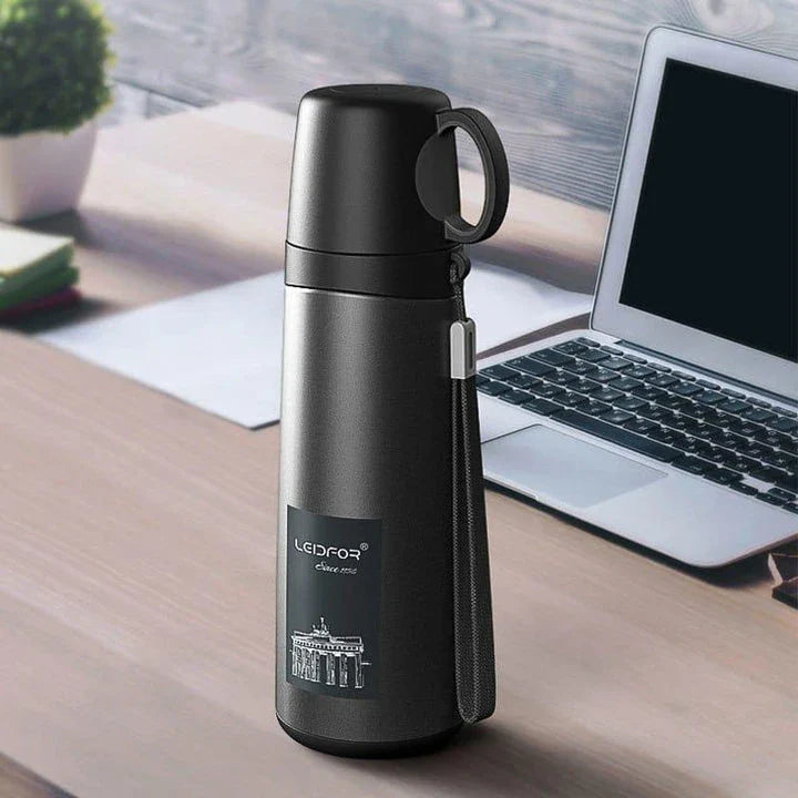 Premium business thermos with cup, made of stainless steel for long-lasting temperature retention and durable construction.