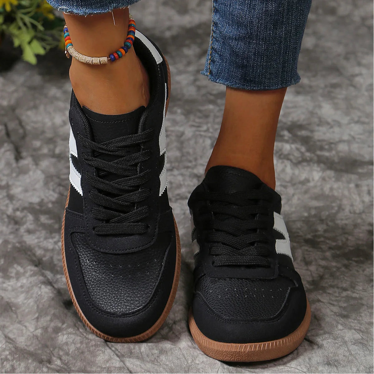 Stylish colourblock lace-up flats for women in black and pink