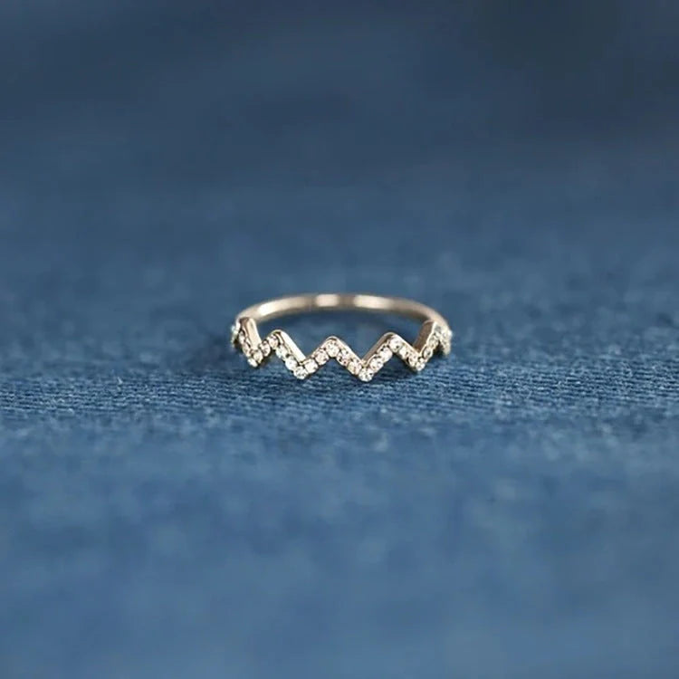 Adjustable Wave Pattern Zircon Ring in 925 silver with gem inlays