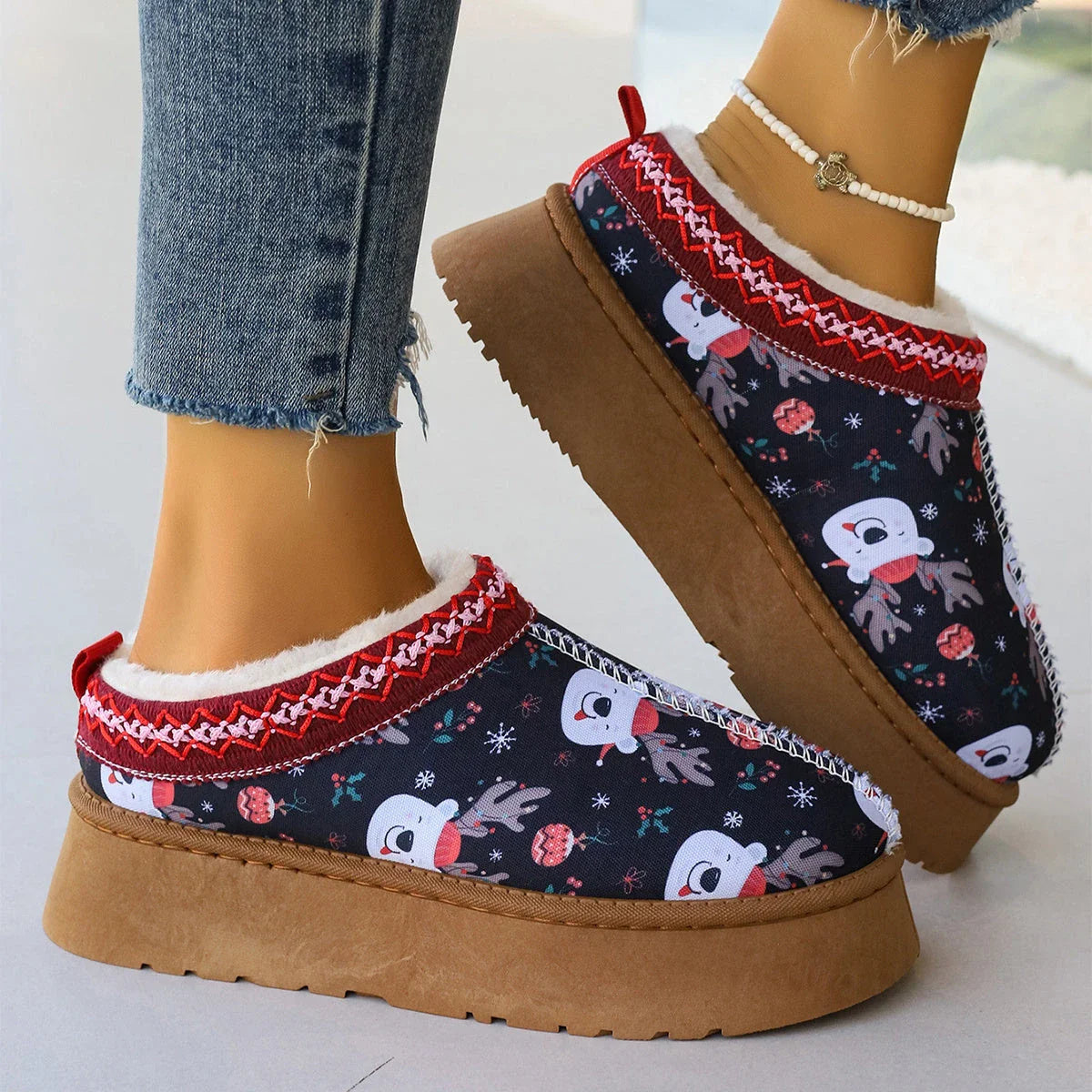 Cozy winter ankle boots featuring festive Christmas prints and plush lining for women