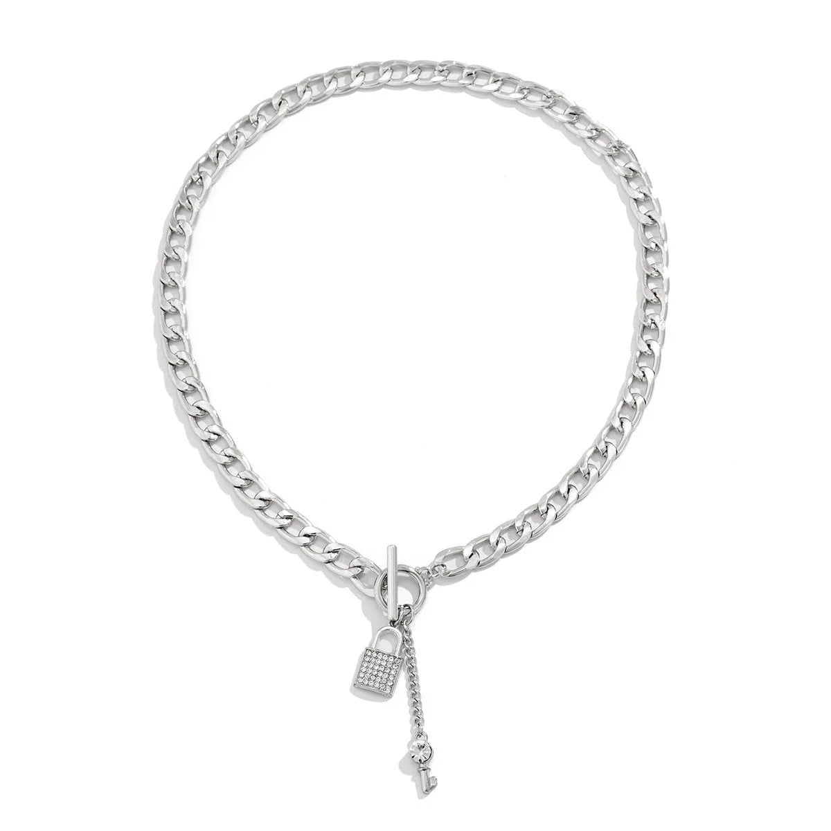 Elegant chain necklace and bracelet set with shiny lock and key pendant, fashionable ladies accessories