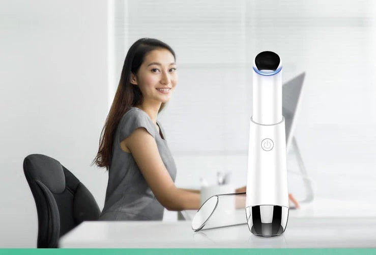 Portable Eye Massager with Vibration and Heat Technology for Reducing Dark Circles and Wrinkles