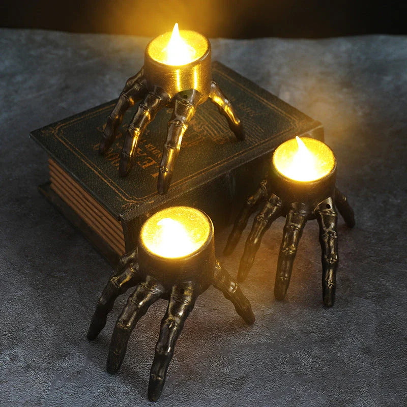 Spooky Halloween Skull Lantern - Glowing Decor for Haunting Festivities