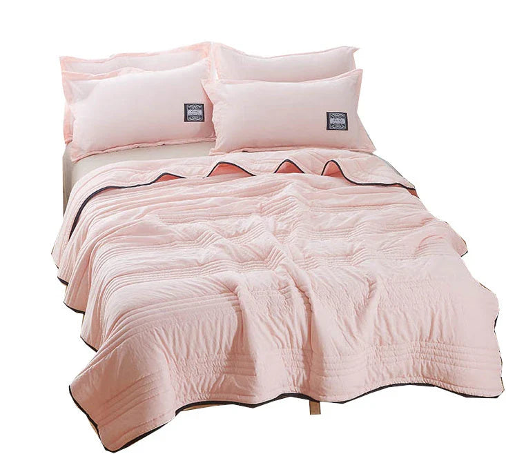 Premium all-season cooling comforter with soft, breathable fabric and plush fill for comfortable sleep