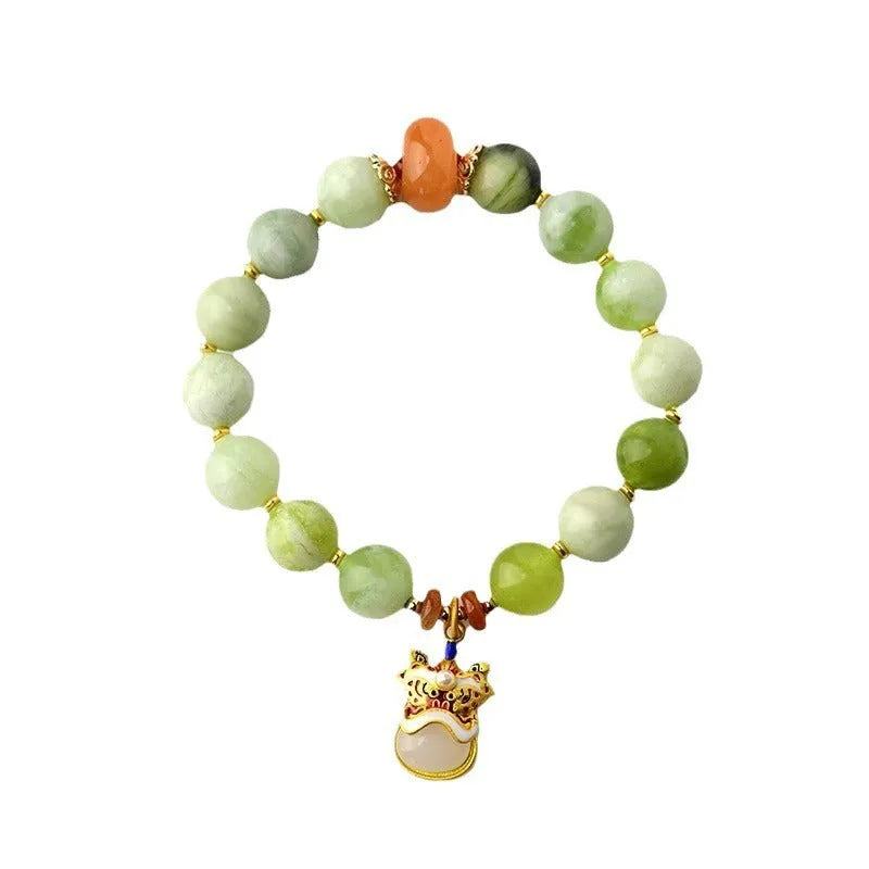 Green milk-in-water Xingshi jade pendant bracelet with 10mm geometric beads in retro women's jewellery style